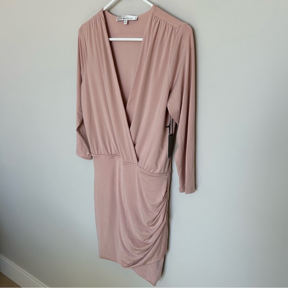 Women’s Lovers + Friends Love Happy Dress, Mauve Pink, Size Medium - Picture 6 of 7